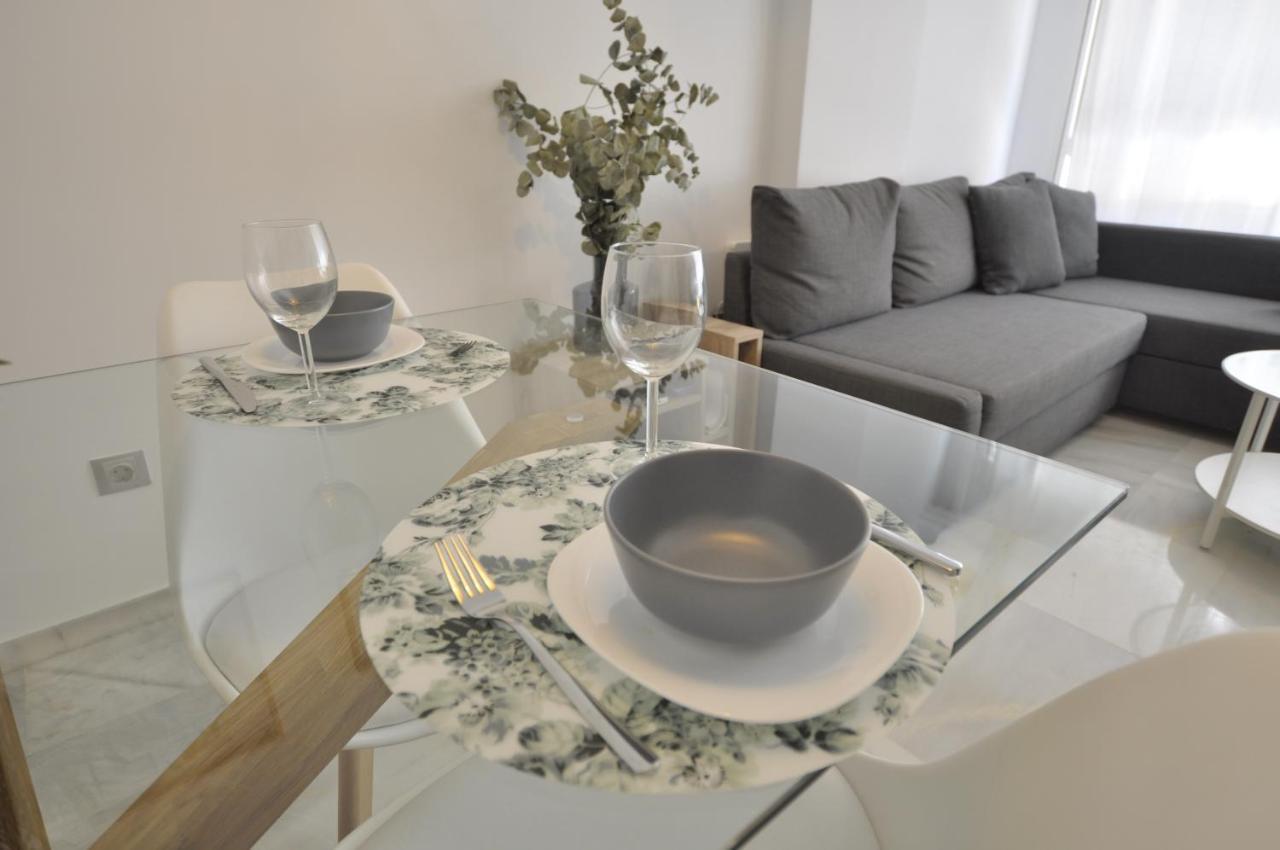 Luminoso Y Coqueto Apartamento Con Jardin Malaga Ngoại thất bức ảnh